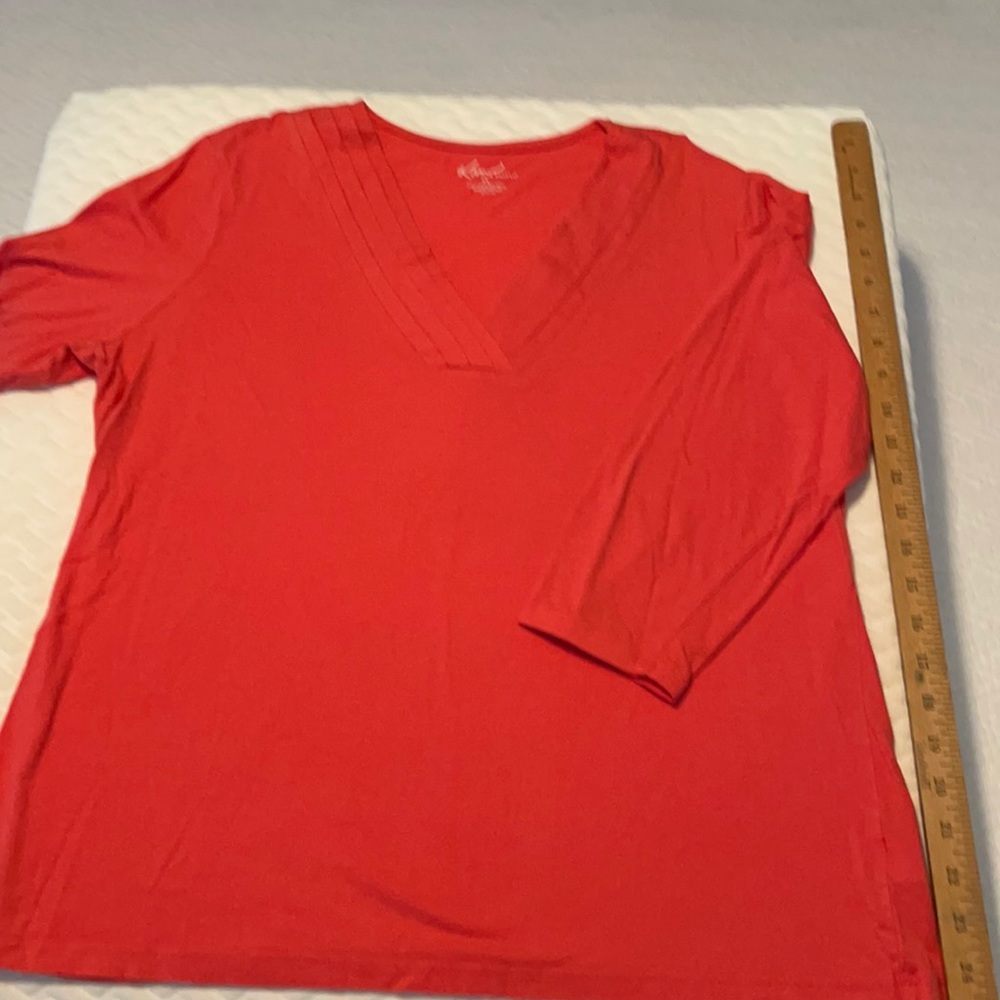 Knit v-neck top